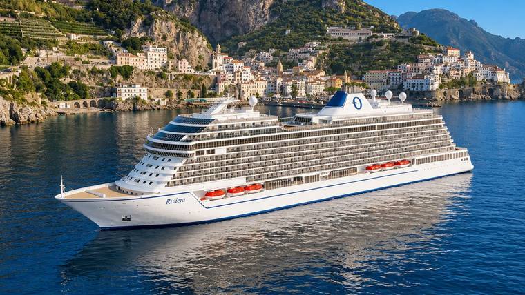 Riviera cruise ship at sea