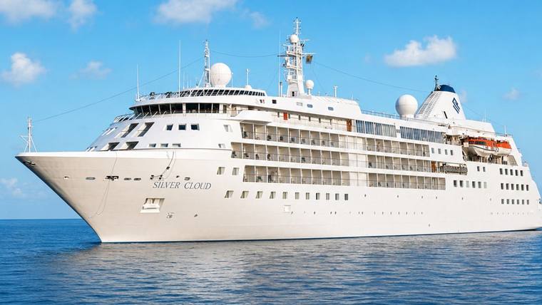Silver Cloud cruise ship at sea