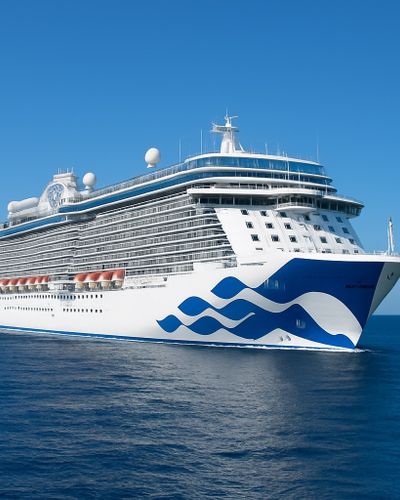 Sky Princess Royal class cruise ship