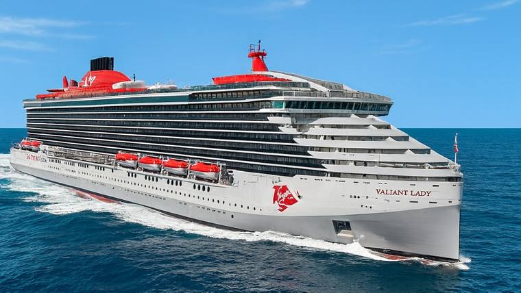 Valiant Lady cruise ship at sea