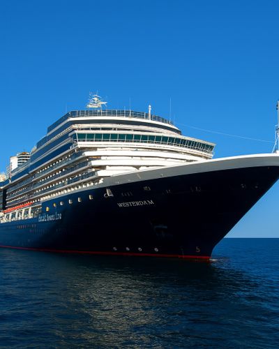 MS Westerdam Vista Class class cruise ship