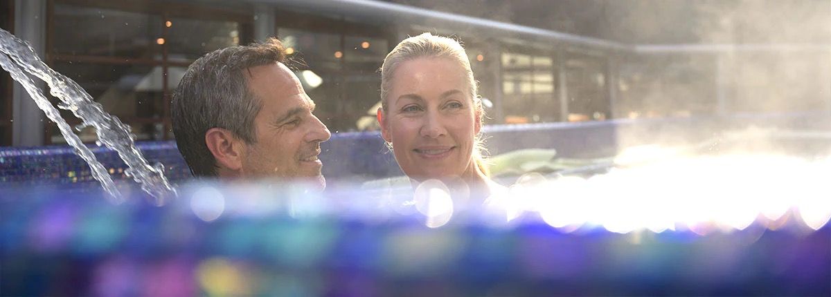 Cloud 9 Spa: Hydrotherapy Pool on the Carnival Luminosa