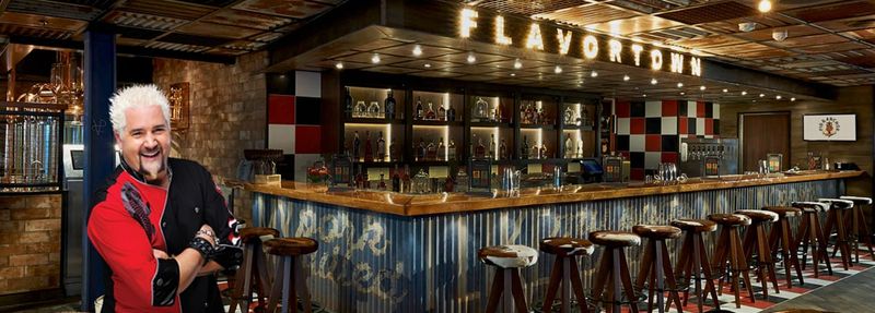 Guy's Pig & Anchor Smokehouse | Brewhouse on the Carnival Tropicale