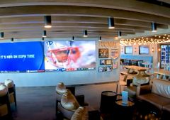 Heroes Tribute Bar & Lounge