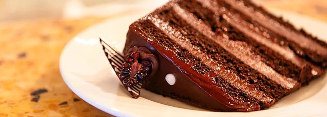 Plaza Cafe on the Carnival Breeze