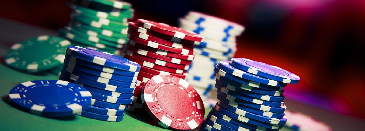 Poker on the Carnival Valor