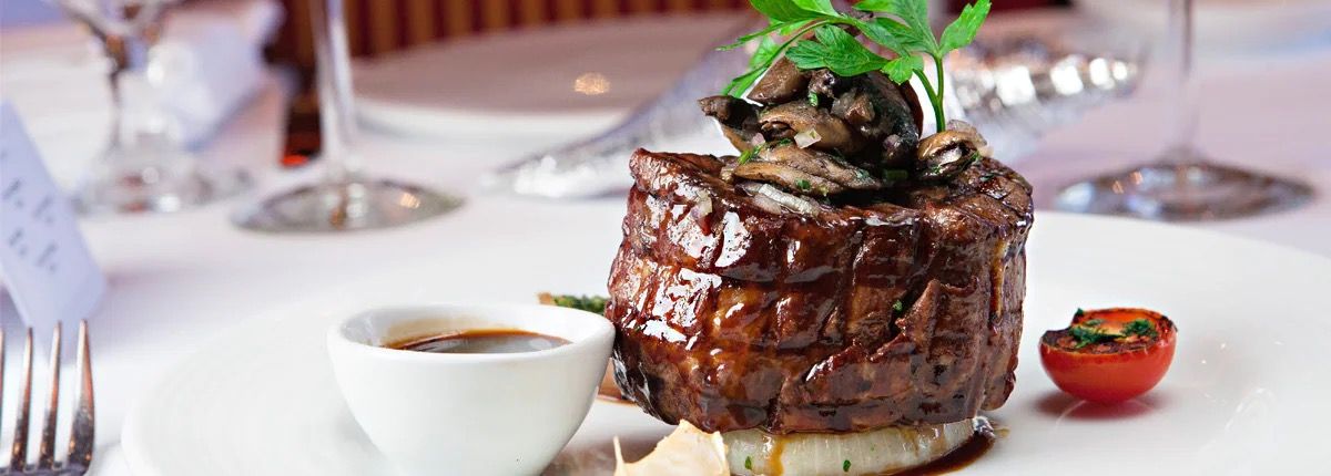 The Crimson Restaurant on the Carnival Dream