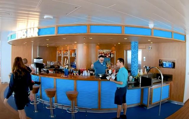Tides Bar on the Carnival Panorama