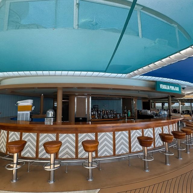Versilia Bar on the Carnival Firenze