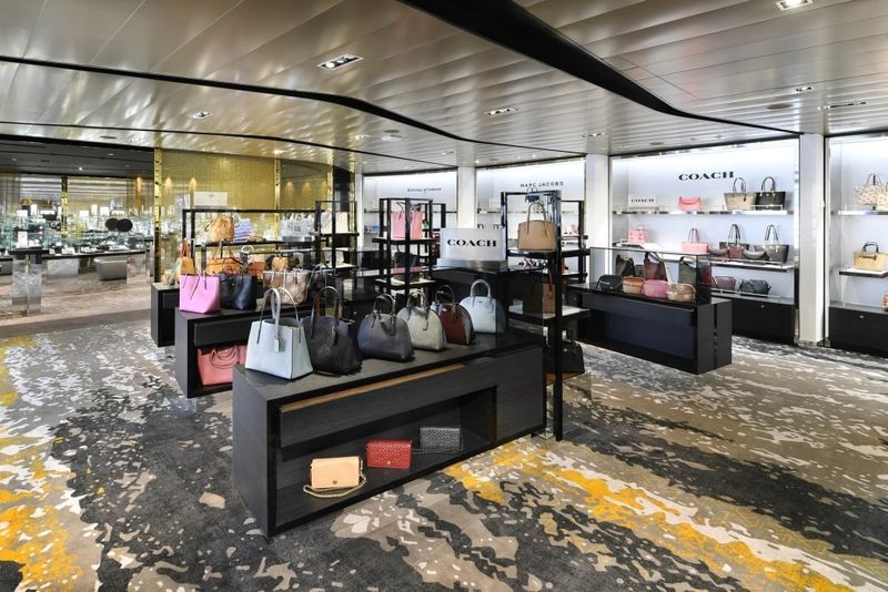 Boutique Shop on the Celebrity Apex