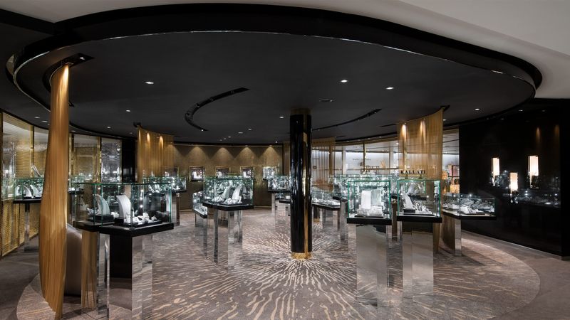 Shops on the Celebrity Solstice