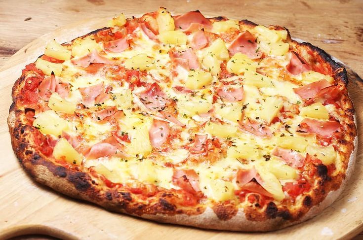 Luigi's Pizza on the Disney Dream