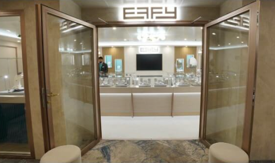 Effy Lounge
