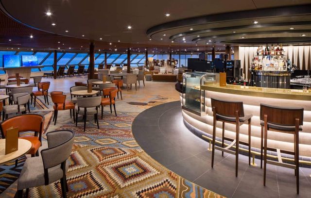 Explorations Central Cafe Crows Nest on the MS Zuiderdam