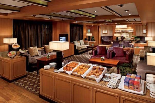 Neptune Lounge on the MS Westerdam