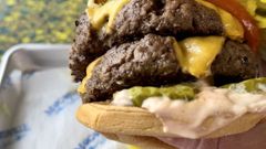 Cheeseburger In Paradise