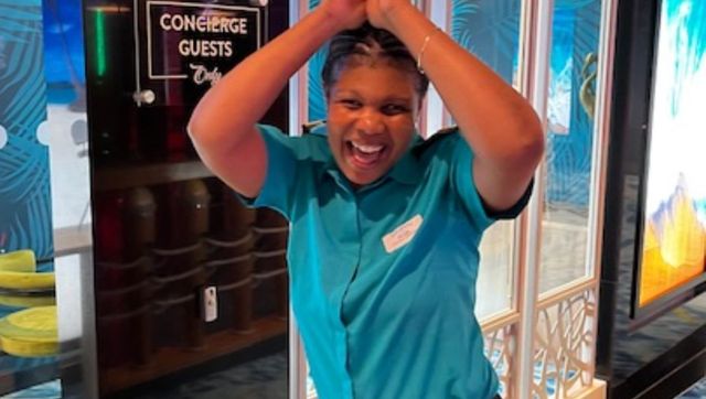 Concierge on the Margaritaville Islander