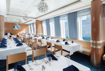 Fins Dining on the Margaritaville Beachcomber