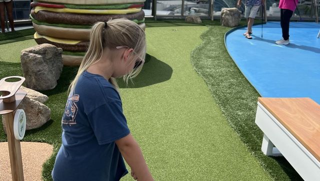 Mini Golf on the Margaritaville Islander