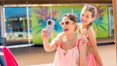 The Hangout Tween Club