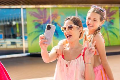 The Hangout Tween Club