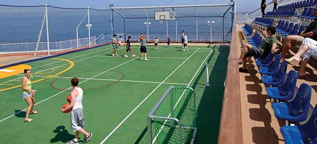 Basketball/Volleyball/Tennis Court on the Norwegian Pearl