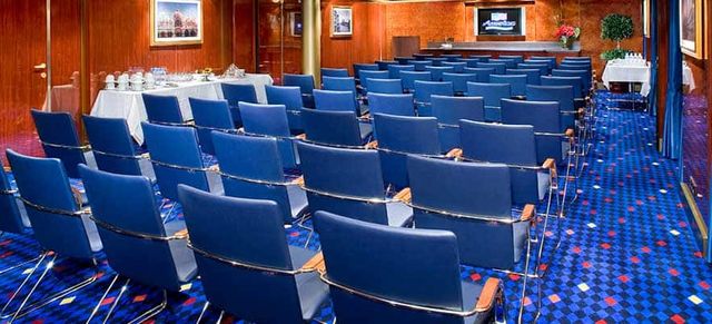 Business Center & Meeting Rooms on the Norwegian Gem