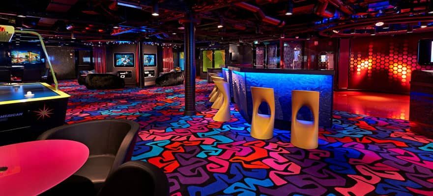 Entourage Teen Club on the Norwegian Pearl