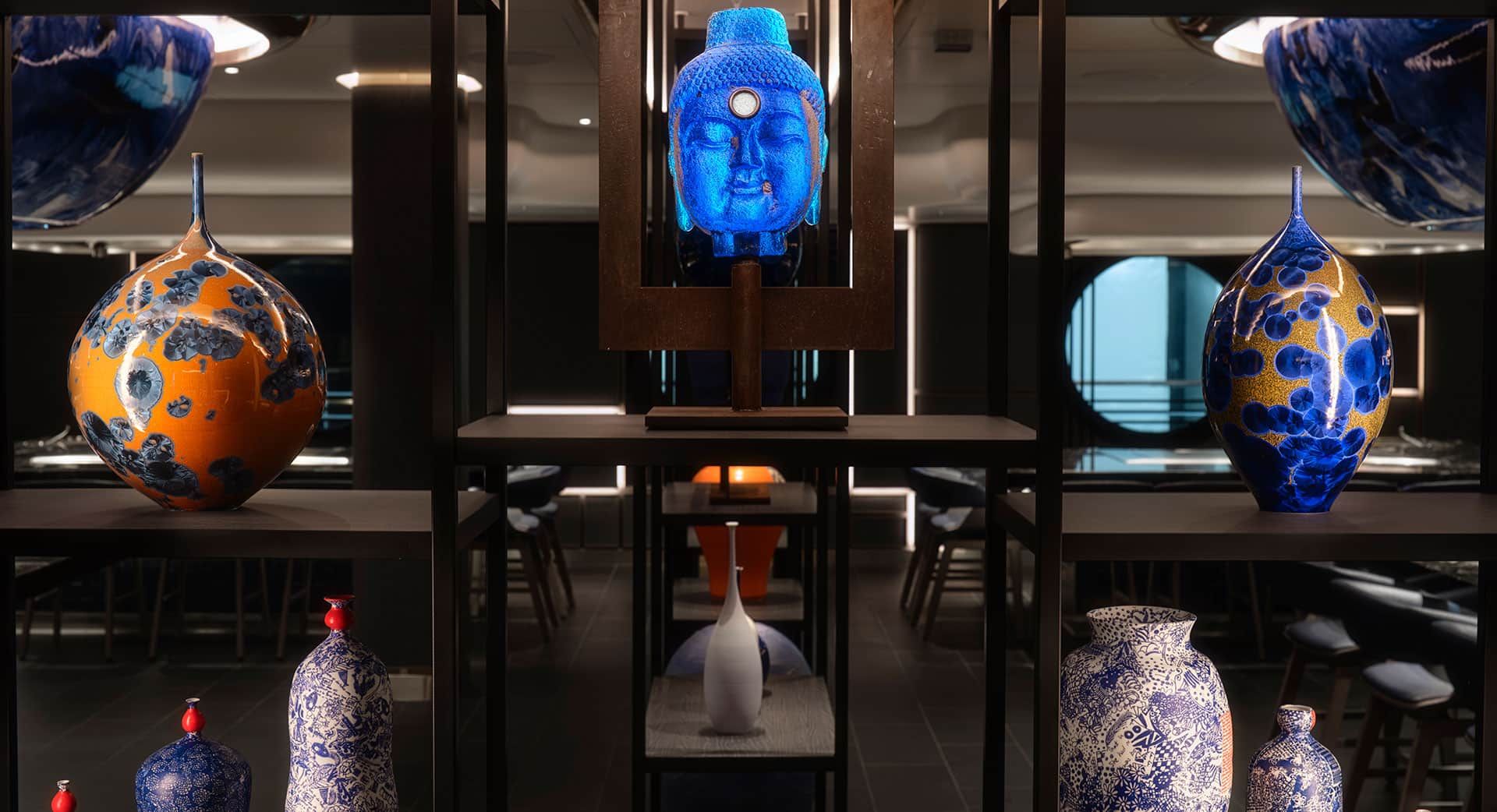 Hasuki on the Norwegian Viva