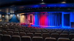 Hollywood Theater