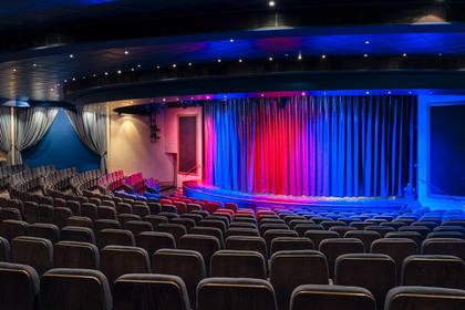 Hollywood Theater