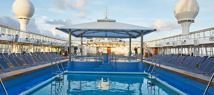 Hot Tubs on the Norwegian Encore