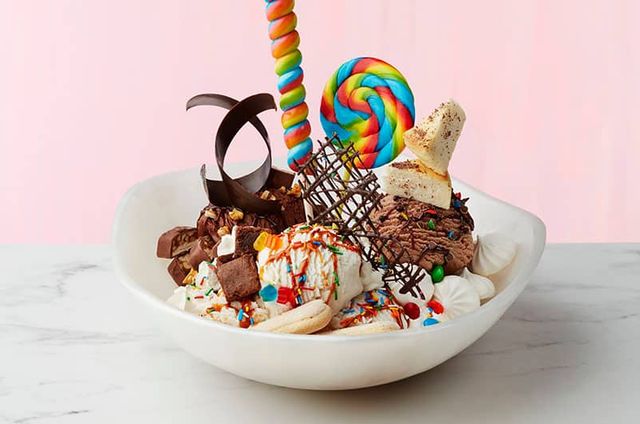Ice Cream Bar on the Norwegian Sky