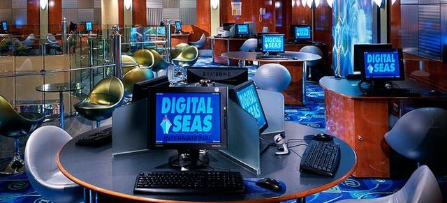 Internet Cafe on the Norwegian Getaway