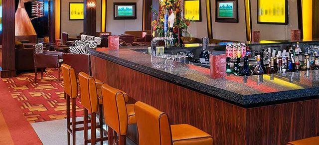 Maltings Beer & Whiskey Bar on the Norwegian Pearl