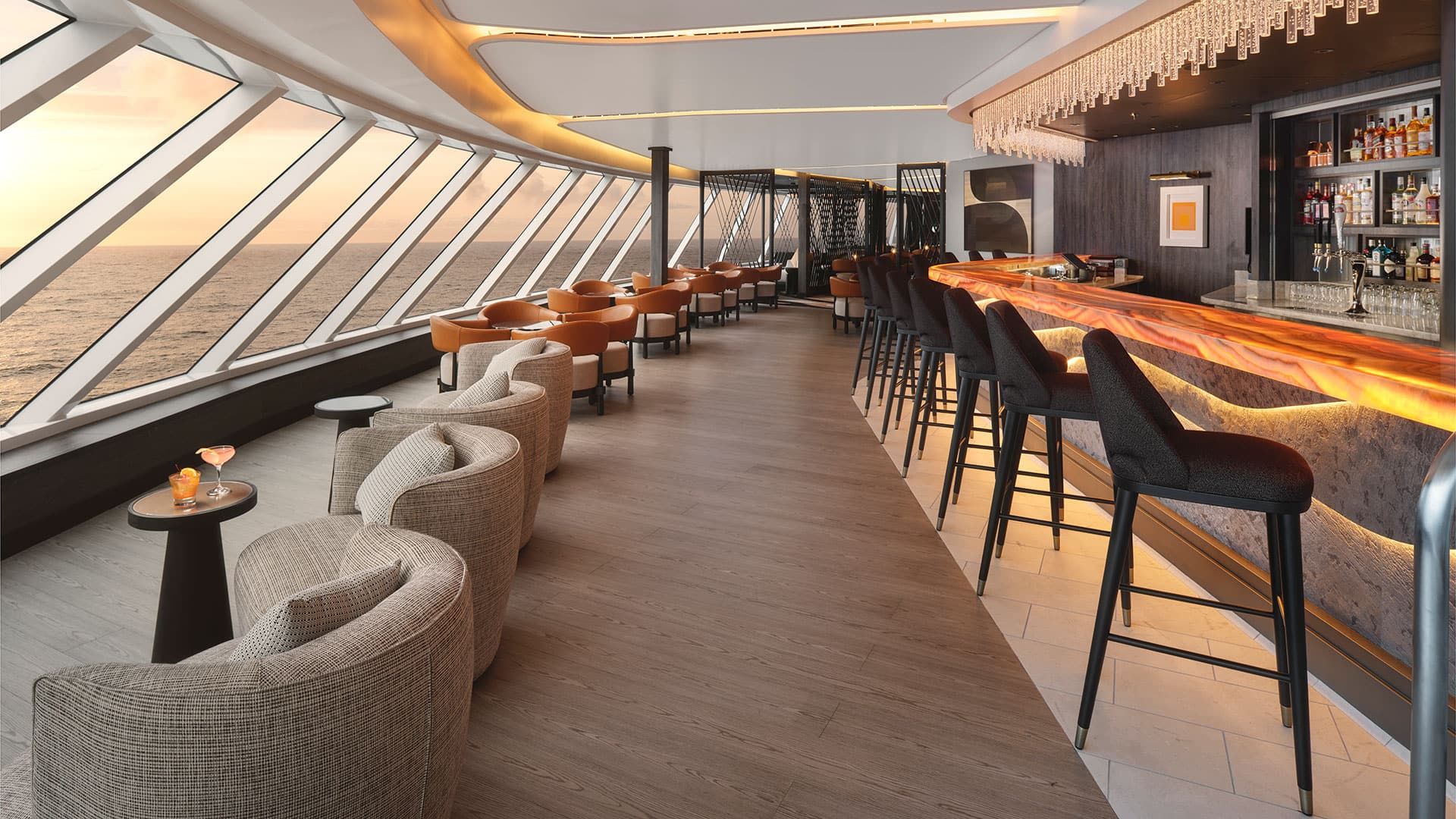 Observation Lounge on the Norwegian Viva