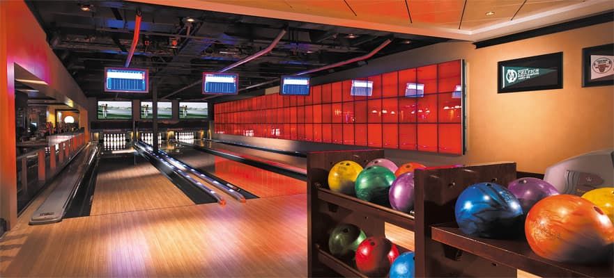 O'Sheehan's Neighborhood Bar & Grill Bowling Alley on the Norwegian Epic