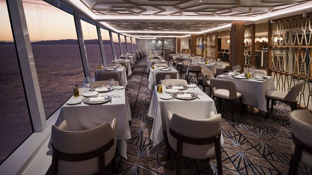 Palomar on the Norwegian Viva