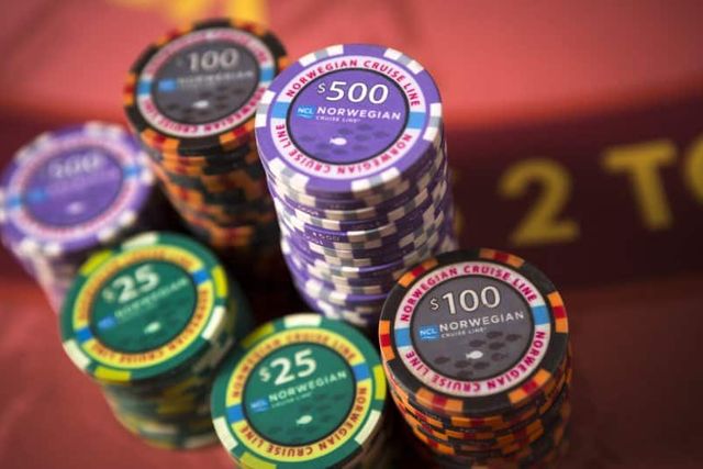 Poolside Casino on the Norwegian Epic