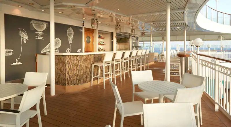 Sky High Bar & Grill on the Norwegian Pearl