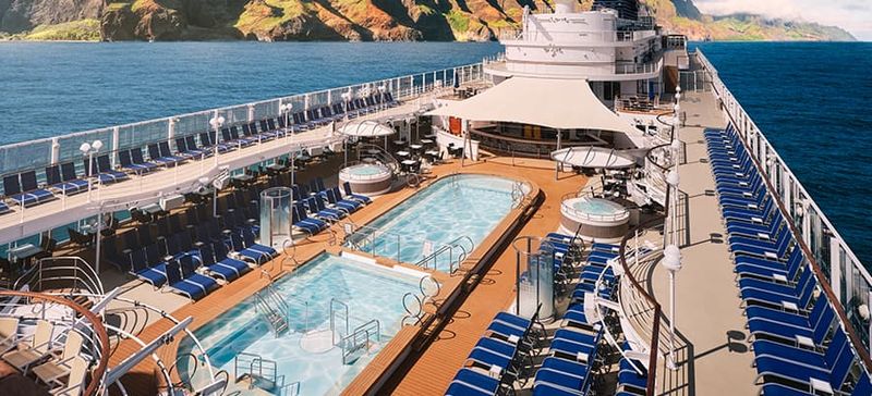 South Beach Pool on the Pride of America
