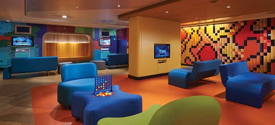 Splash Academy on the Norwegian Viva