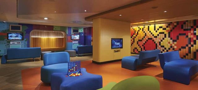 Splash Academy on the Norwegian Sun