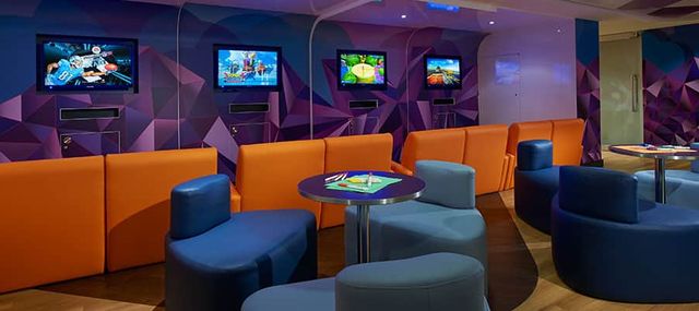 Splash Academy on the Norwegian Sun