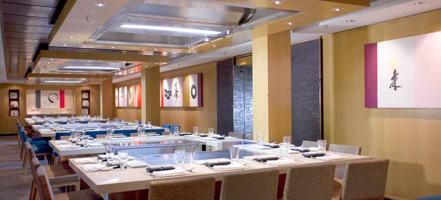 Teppanyaki on the Norwegian Joy