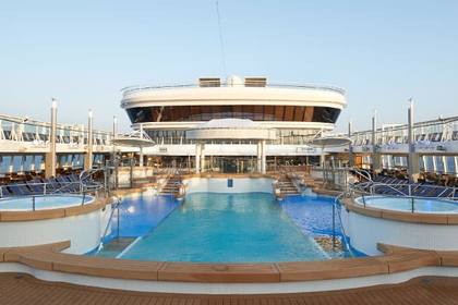 The Oasis Pool