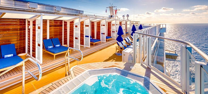 Vibe Beach Club on the Norwegian Breakaway