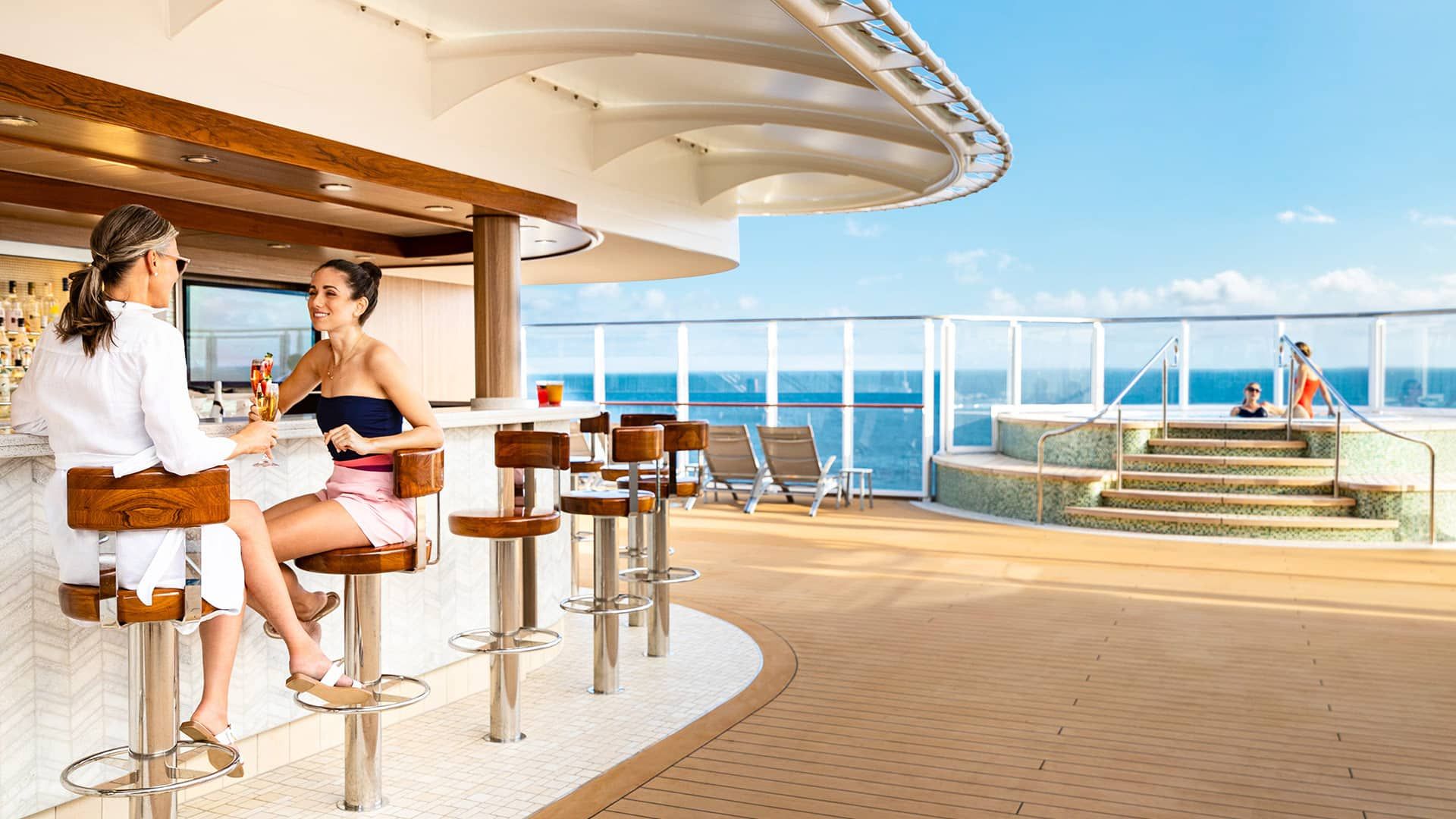 Vibe Beach Club – Cabana on the Norwegian Getaway