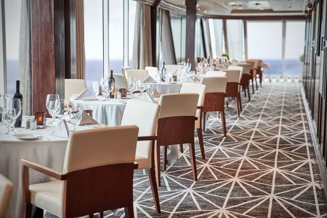 Aurora Dining Room on the Star Princess