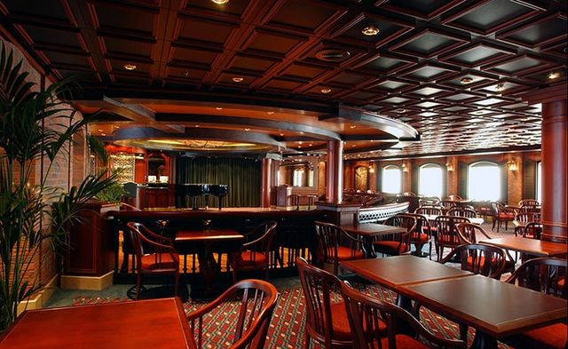 Bayou Cafe And Steakhouse on the Island Princess